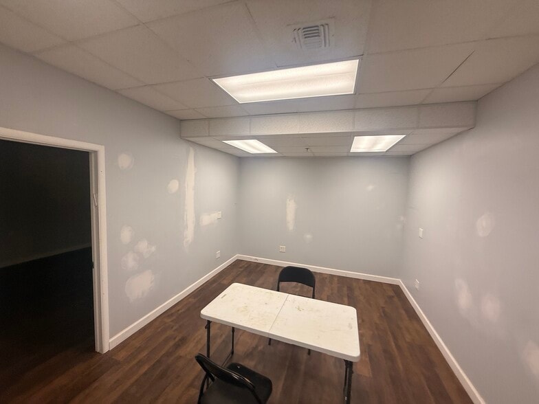 More Photos Of 230 Marion Ave, Linden Research And Development For Sale