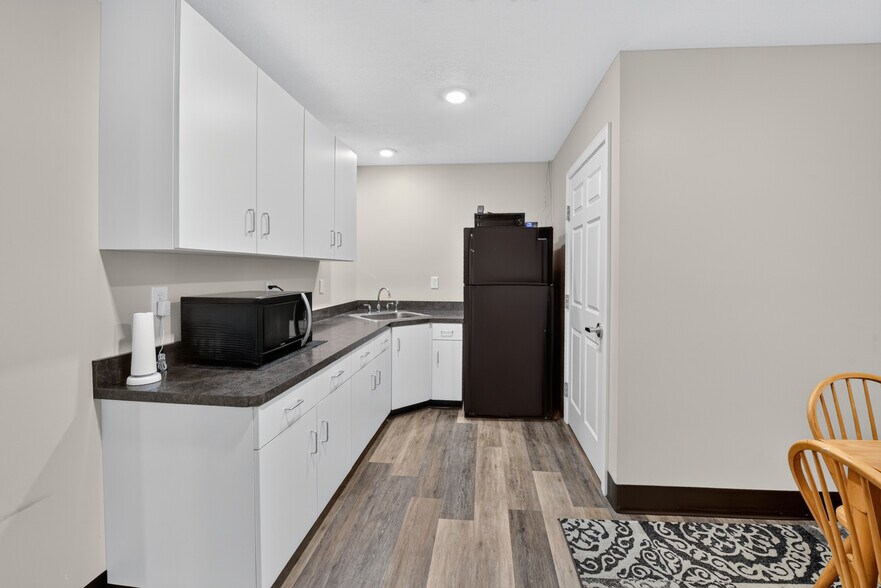 More Photos Of 229 Leatherman Rd, Wadsworth Medical For Sale