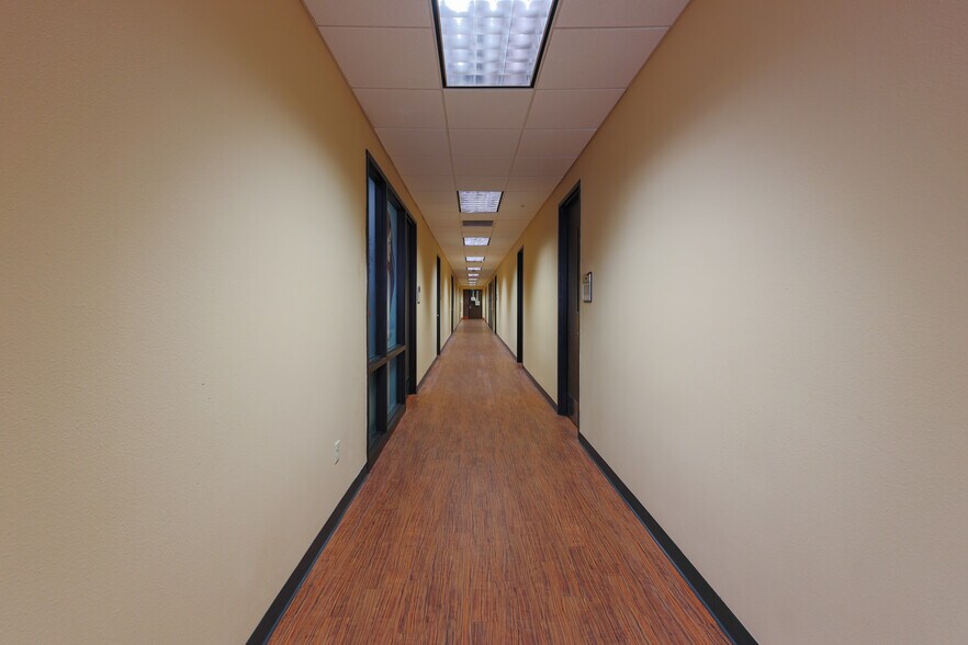More Photos Of 3270 Joe Battle Blvd, El Paso Medical For Lease
