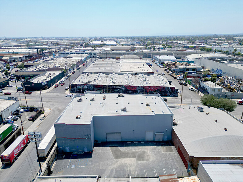 Primary Photo Of 1813 E Washington Blvd, Los Angeles Distribution For Sale