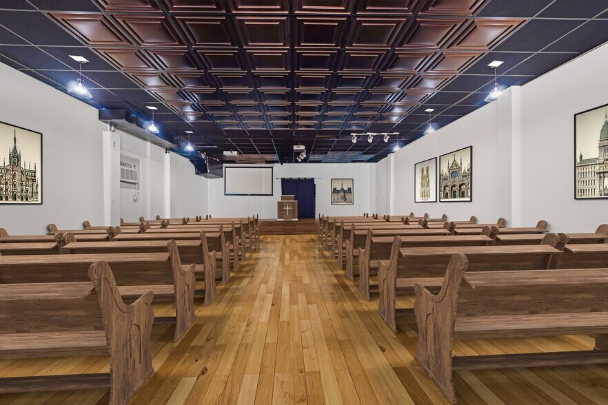 More Photos Of 11 Olympia Blvd, Staten Island Storefront Retail Residential For Lease