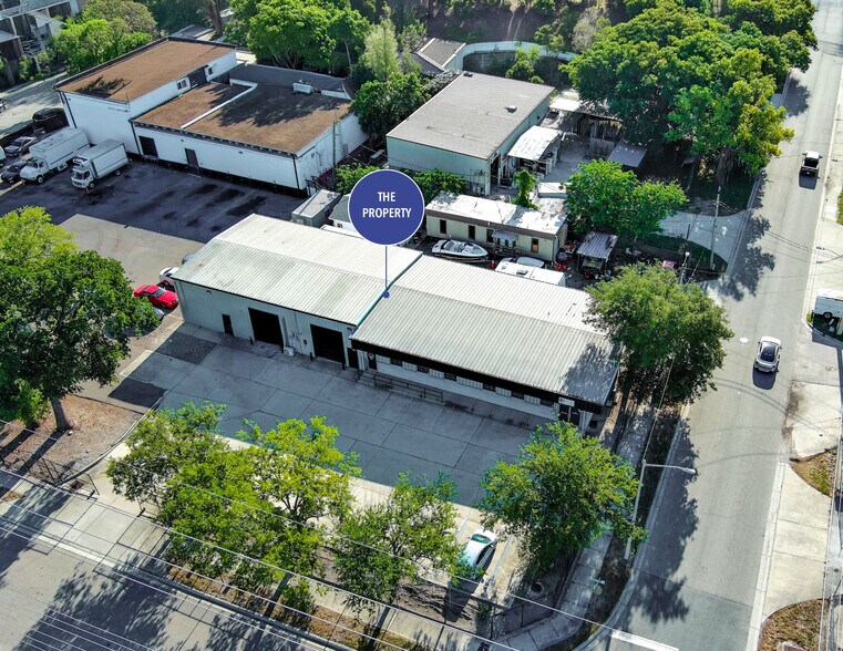 More Photos Of 77 W Illiana St, Orlando Flex For Lease