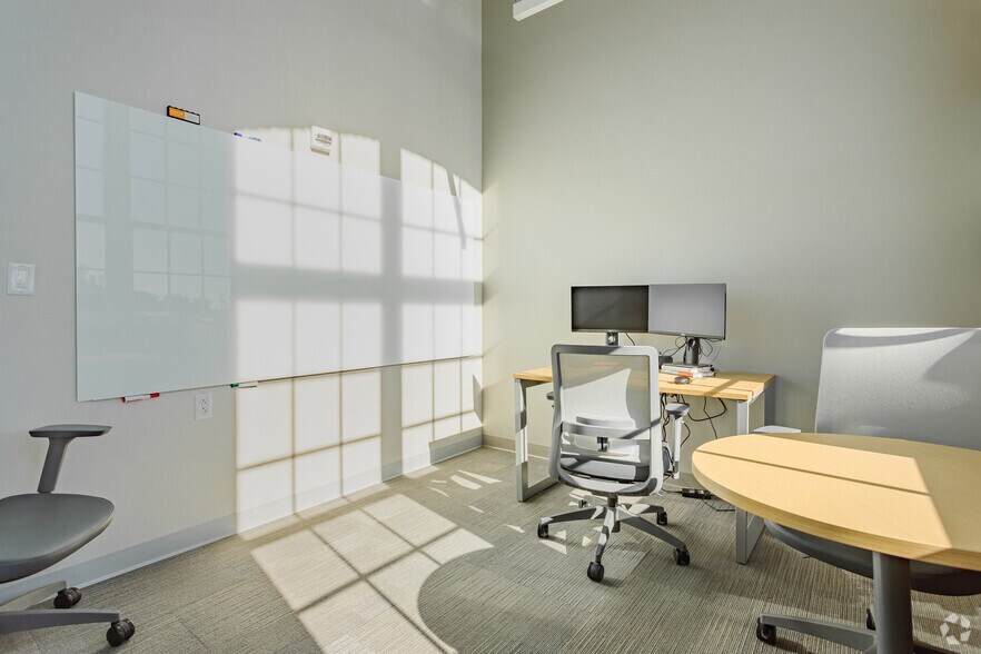 More Photos Of 4900 O'Hear Ave, North Charleston Coworking Space