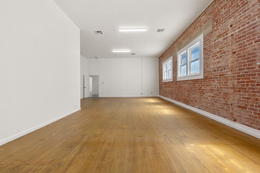 More Photos Of 1101-1125 S La Brea Ave, Inglewood Storefront Retail Office For Lease
