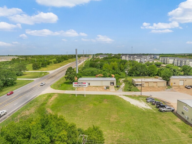 More Photos Of 844 N Harvey Mitchell Pky, Bryan Light Distribution For Sale