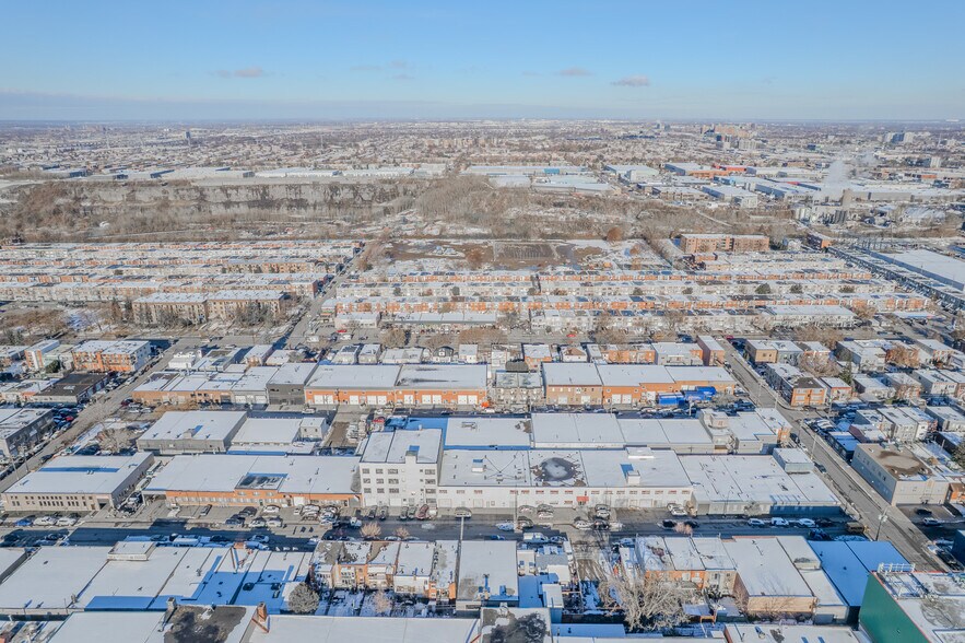 More Photos Of 8540 Av 10e, Montréal Warehouse For Sale