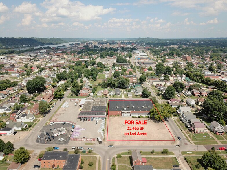 Primary Photo Of 626 5th St W, Huntington Bowling Alley For Sale