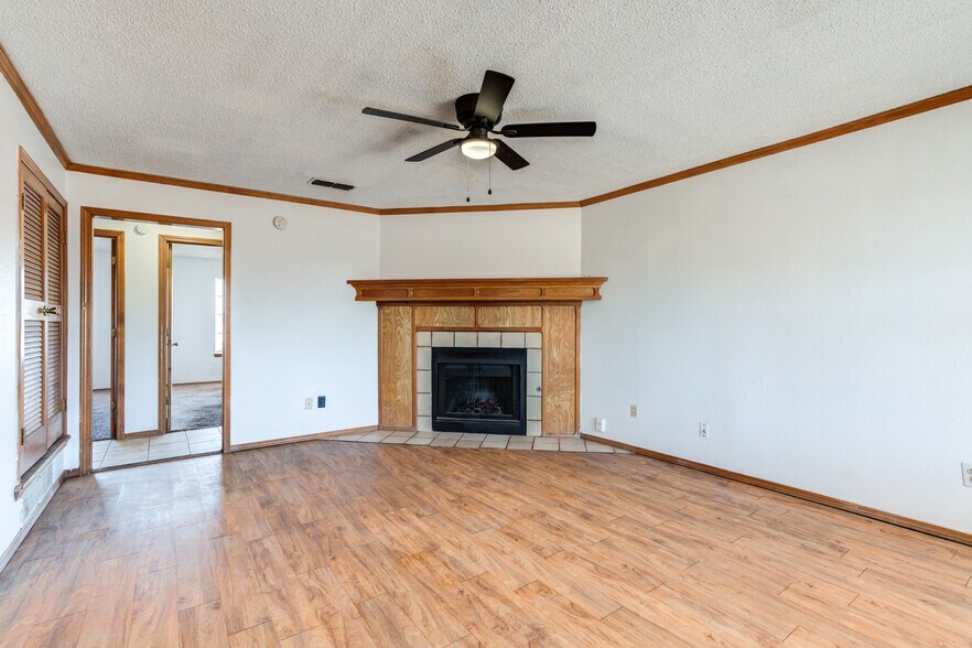 More Photos Of 7405 Waco Ave, Lubbock Apartments For Sale