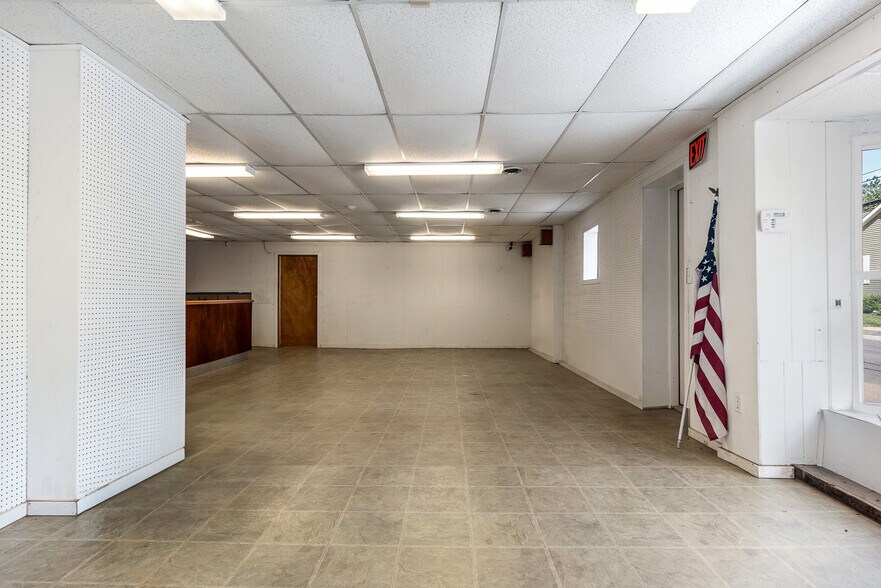 More Photos Of 5572 Washington St, Prattsville Storefront For Sale