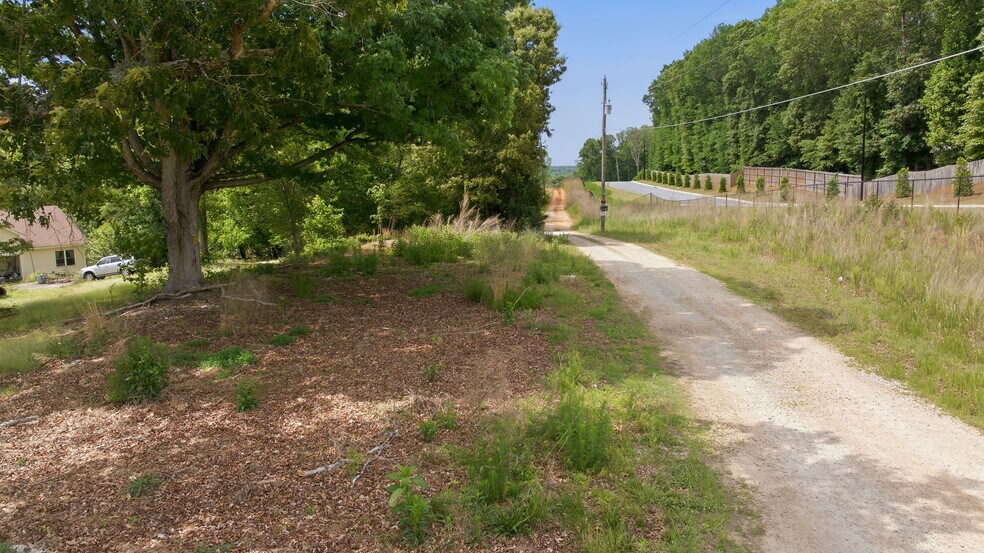 More Photos Of 1661 Friendship Rd, Hoschton Land For Sale