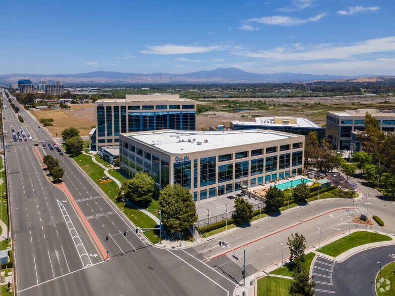 More Photos Of 19520 Jamboree Rd, Irvine Unknown For Lease