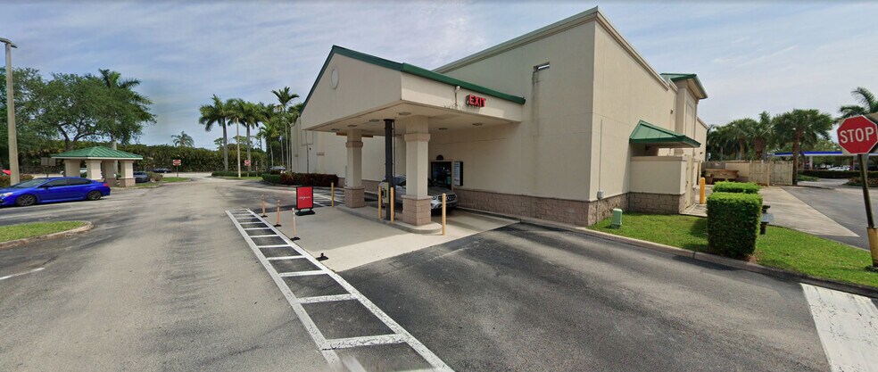 More Photos Of 6558 Lantana Rd, Lake Worth Drugstore For Sale