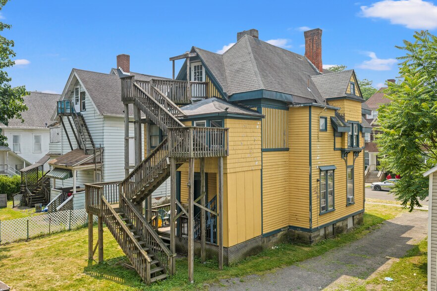More Photos Of 158 Chapin St, Binghamton Apartments For Sale