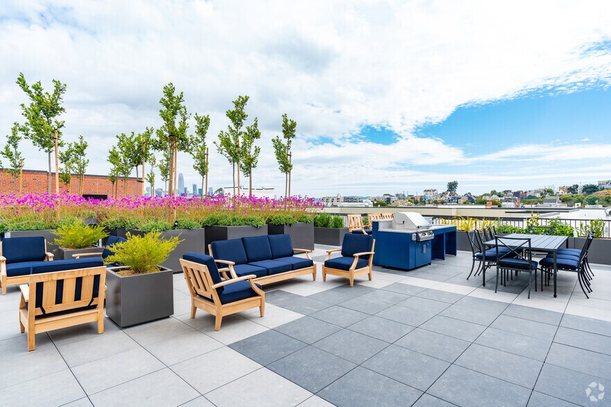 More Photos Of 2865 18th St, San Francisco Apartments For Lease