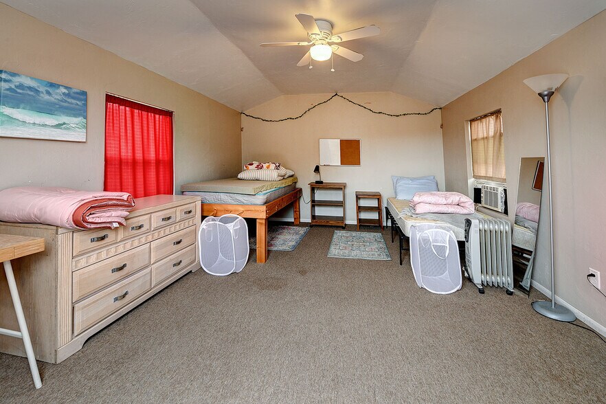 More Photos Of 2751 N Soldier Trl, Tucson Specialty For Sale