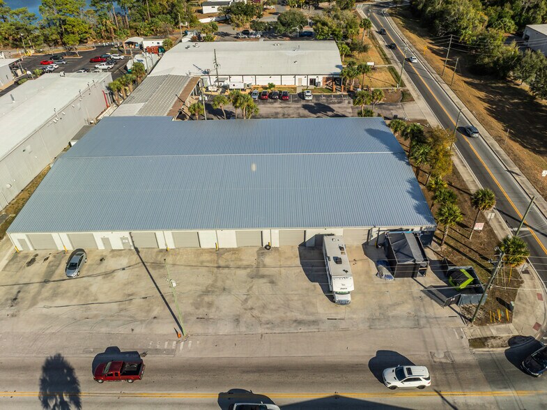 More Photos Of 440 Plumosa Ave, Casselberry Warehouse For Lease