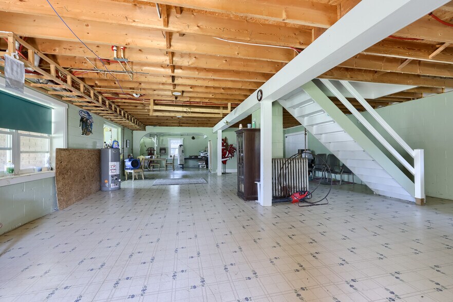 More Photos Of 197 Pencroft Dr N, Holtwood Industrial For Sale