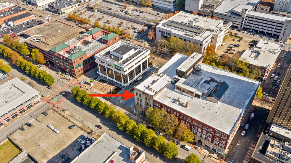 More Photos Of 619 Market St, Chattanooga Office For Sale