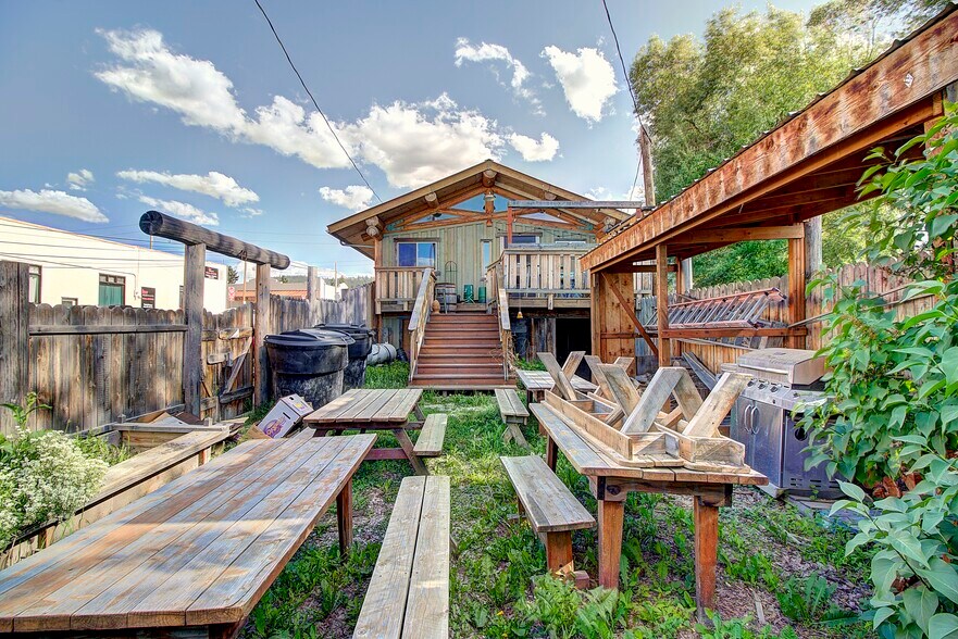 More Photos Of 300 Main St, Hot Springs Freestanding For Sale