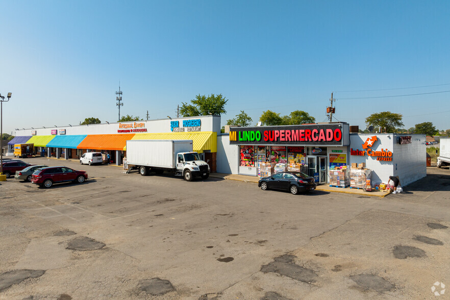 Primary Photo Of 3937-4050 N High School Rd, Indianapolis Freestanding For Sale