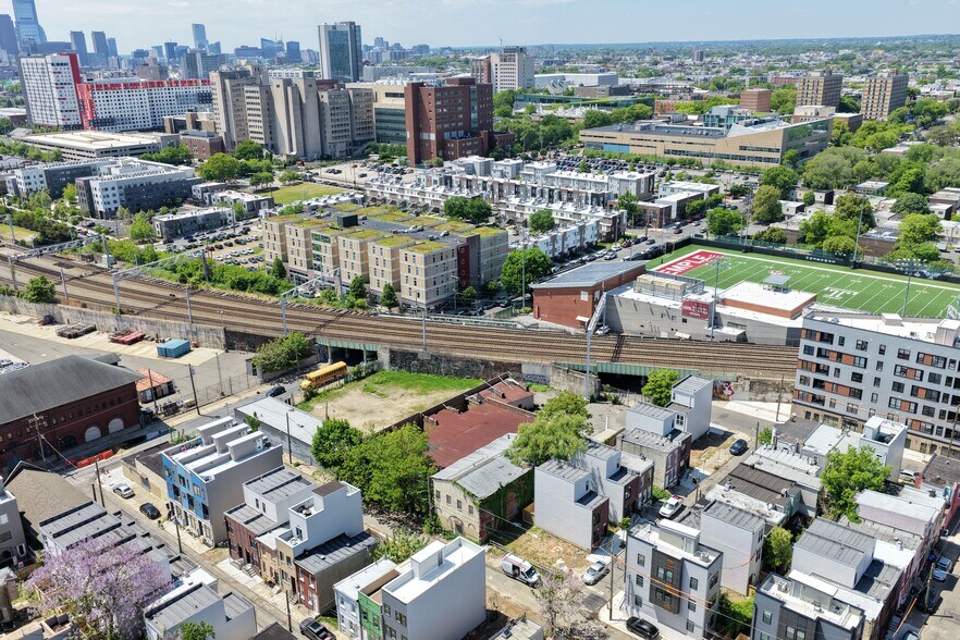 More Photos Of 919 Diamond St, Philadelphia Warehouse For Sale