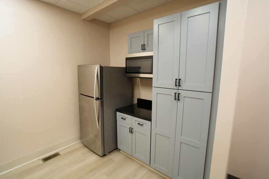 More Photos Of 115 Main St, Chardon Office For Lease