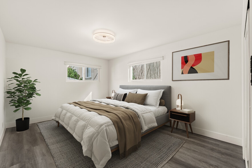 More Photos Of 2114 Clark Ln, Redondo Beach Multifamily For Sale