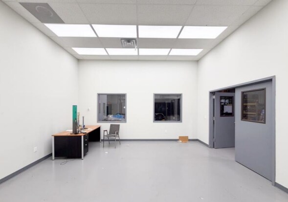 More Photos Of 154 Commerce Way, South Windsor Manufacturing For Lease