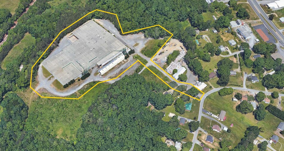 Primary Photo Of 139 Winebarger Cir, Lynchburg Manufacturing For Sale
