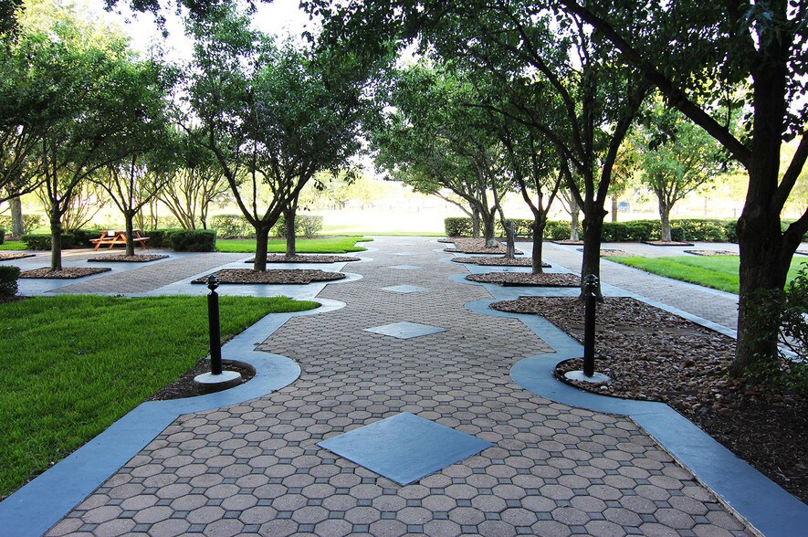 More Photos Of 12000 Aerospace Ave, Houston Office For Lease