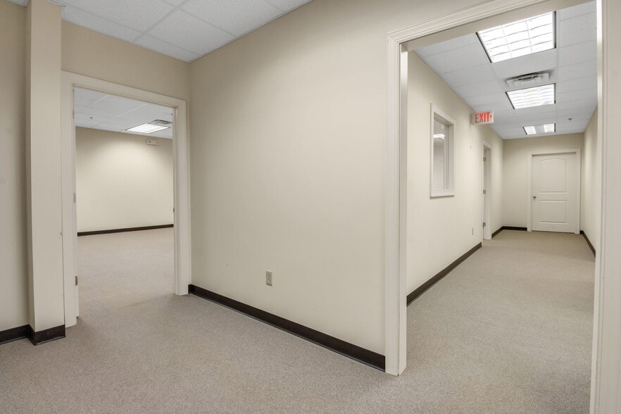 More Photos Of 2-85 Bristol Ln, Ellicottville General Retail For Lease