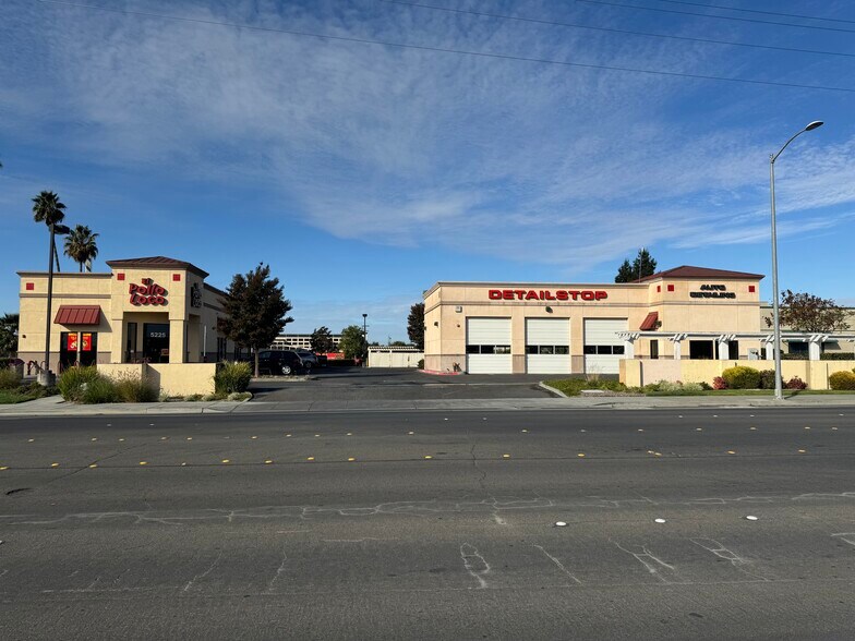 More Photos Of 5215 Redwood Dr, Rohnert Park Auto Repair For Lease