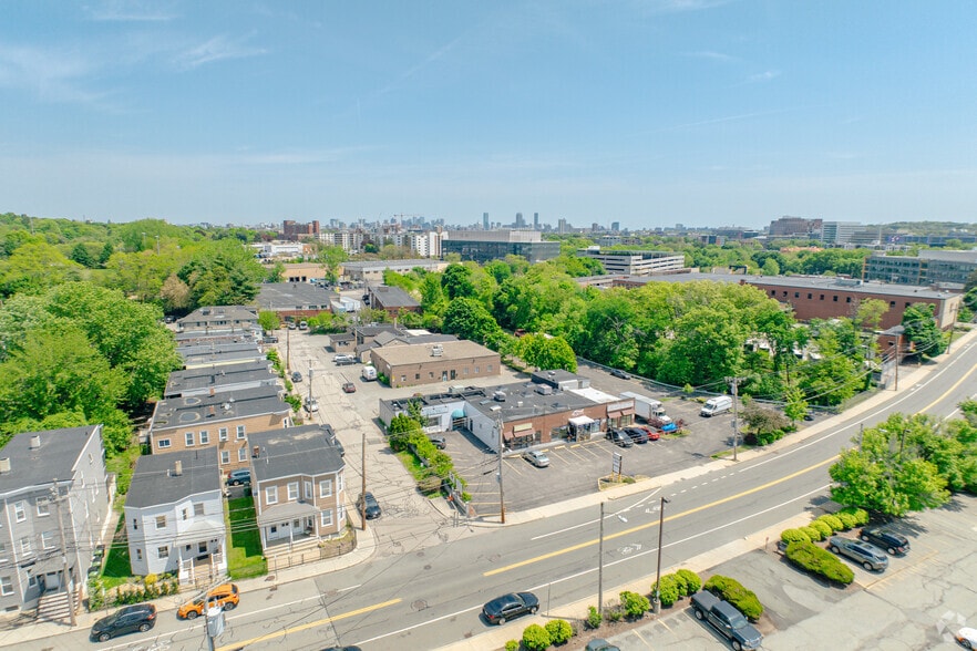 More Photos Of 71 Arlington St, Watertown Research And Development For Lease
