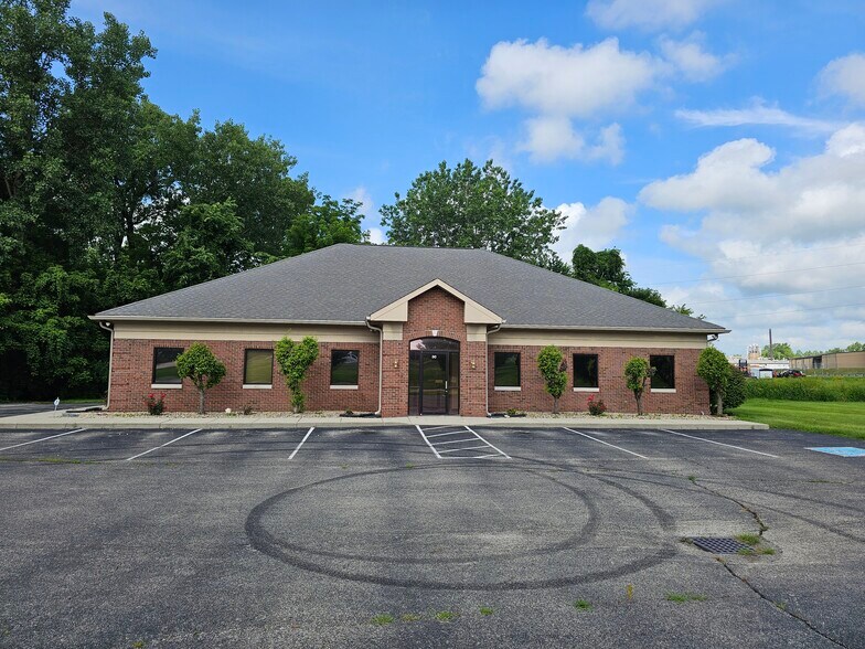 Primary Photo Of 30 Spring Mill Ct, Mooresville Office For Sale