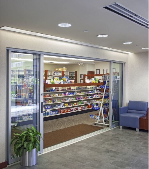 More Photos Of 1135 W University Dr, Rochester Hills Medical For Lease