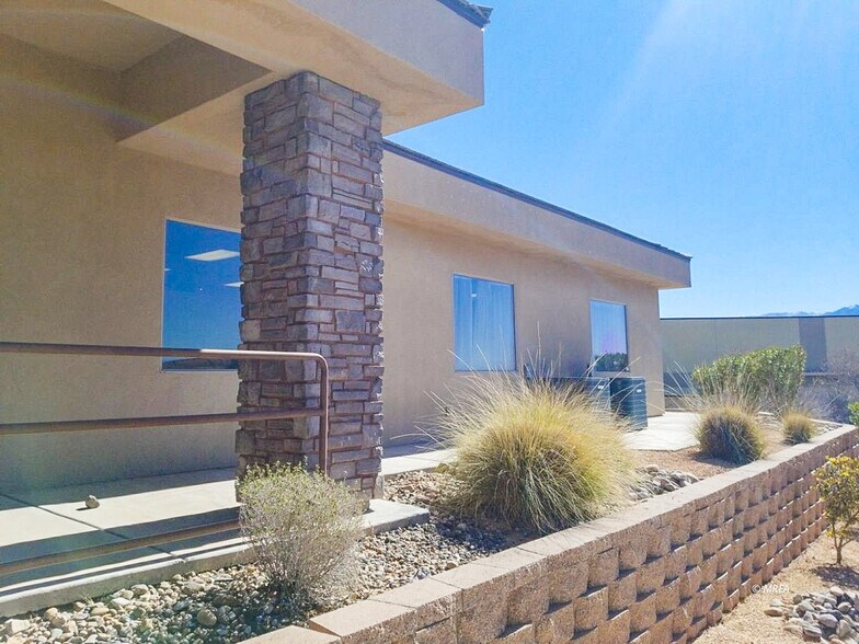 More Photos Of 350 Falcon Ridge Pky, Mesquite Office For Sale