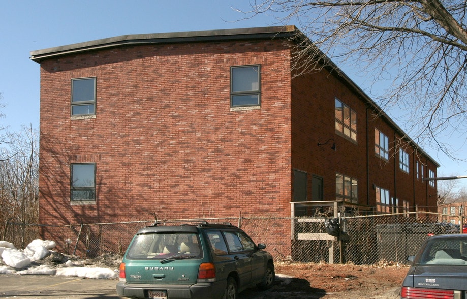More Photos Of 3 Brook St, Watertown Office For Lease