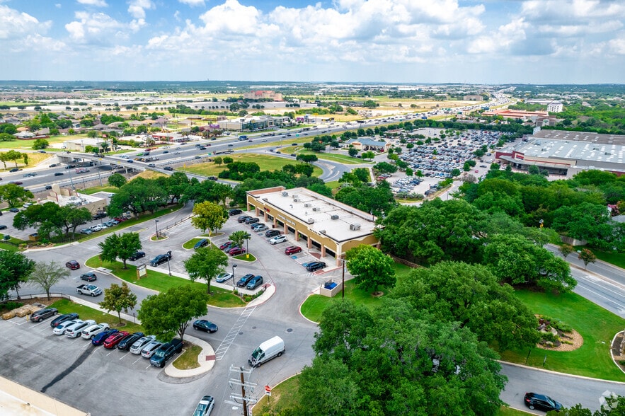 More Photos Of 8238-8356 Agora Pky, Schertz Unknown For Lease