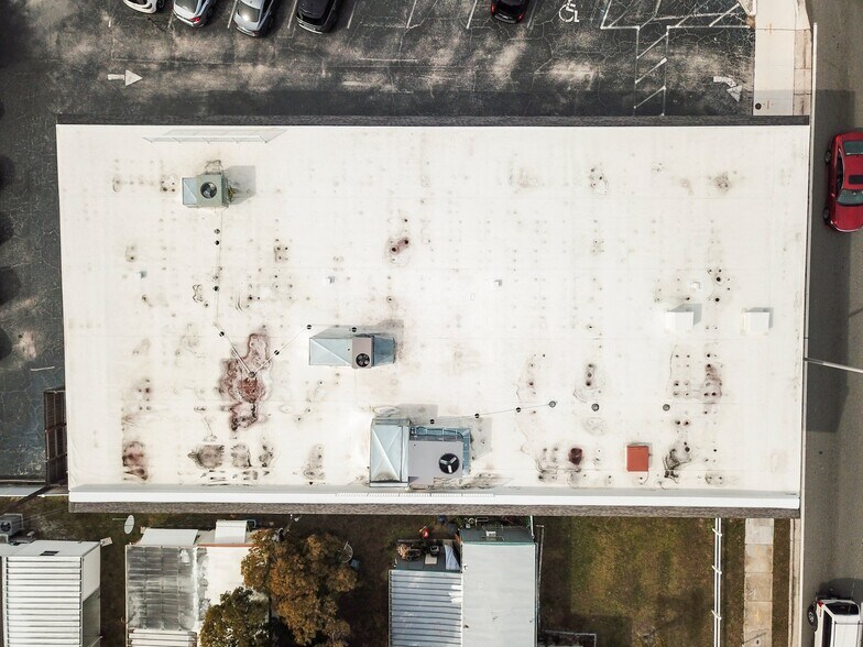 More Photos Of 2433 Gulf To Bay Blvd, Clearwater Storefront Retail Office For Lease