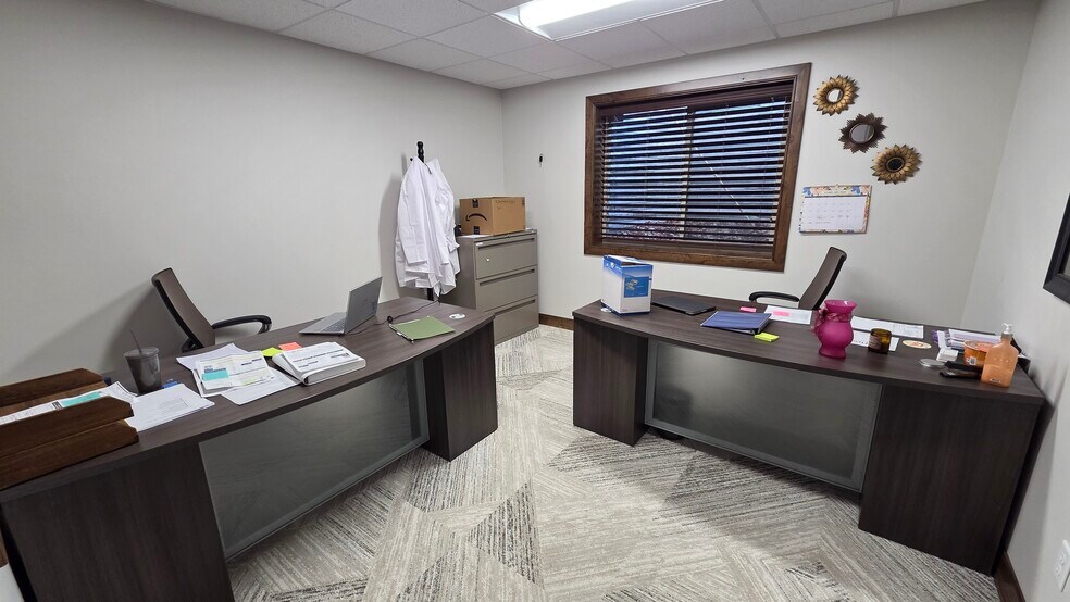 More Photos Of 1680 Elk Creek Dr, Idaho Falls Office For Lease