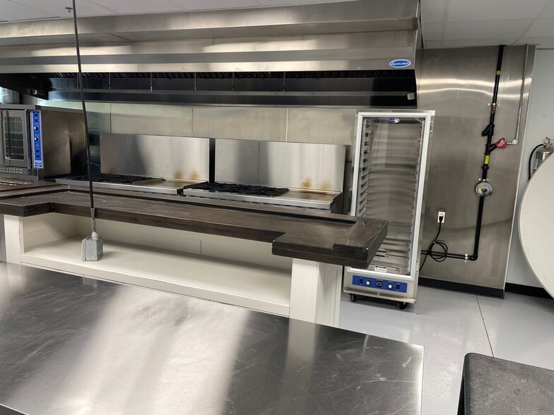 More Photos Of 1019 Hardscrabble Rd, Mineral Bluff Winery Vineyard For Sale