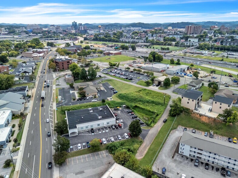 More Photos Of 600 Unaka St, Knoxville Land For Sale