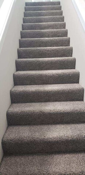 More Photos Of 1917 Hydro Dr, Austin Warehouse For Sale