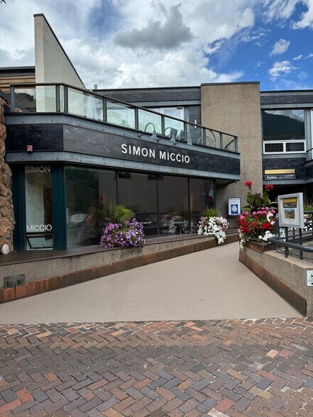 More Photos Of 620 E Hyman Ave, Aspen Storefront Retail Office For Lease