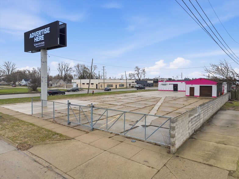 Primary Photo Of 20903 Dequindre Rd, Hazel Park Warehouse For Lease