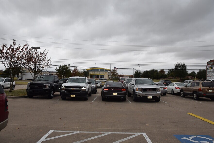 More Photos Of 9740 Barker Cypress Rd, Cypress Restaurant For Lease