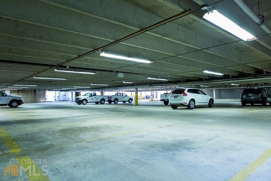 More Photos Of 800 Broad St, Rome Office For Sale