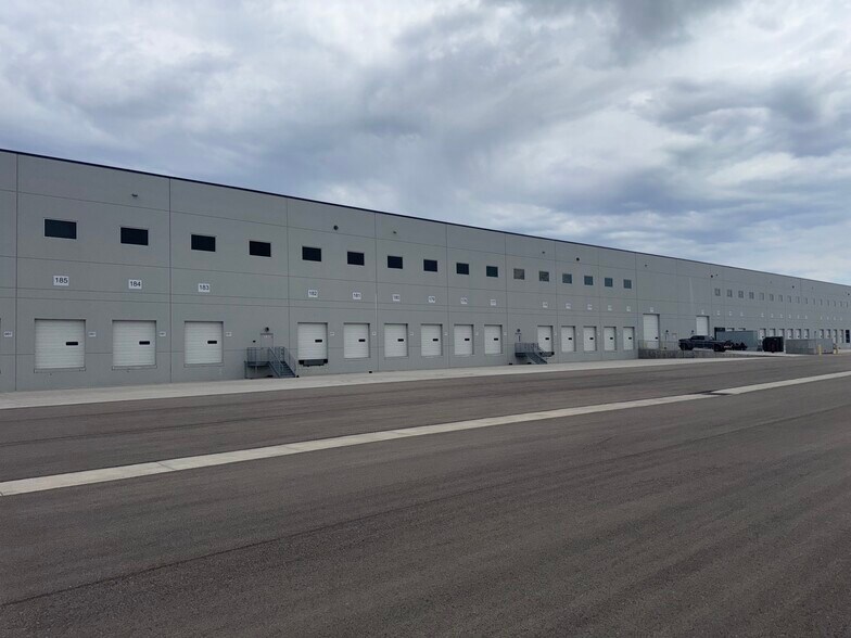 More Photos Of 1195 N 6550, Salt Lake City Distribution For Lease