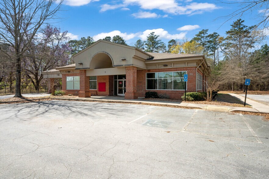 More Photos Of 326 Ga-314 Hwy, Fayetteville Bank For Sale