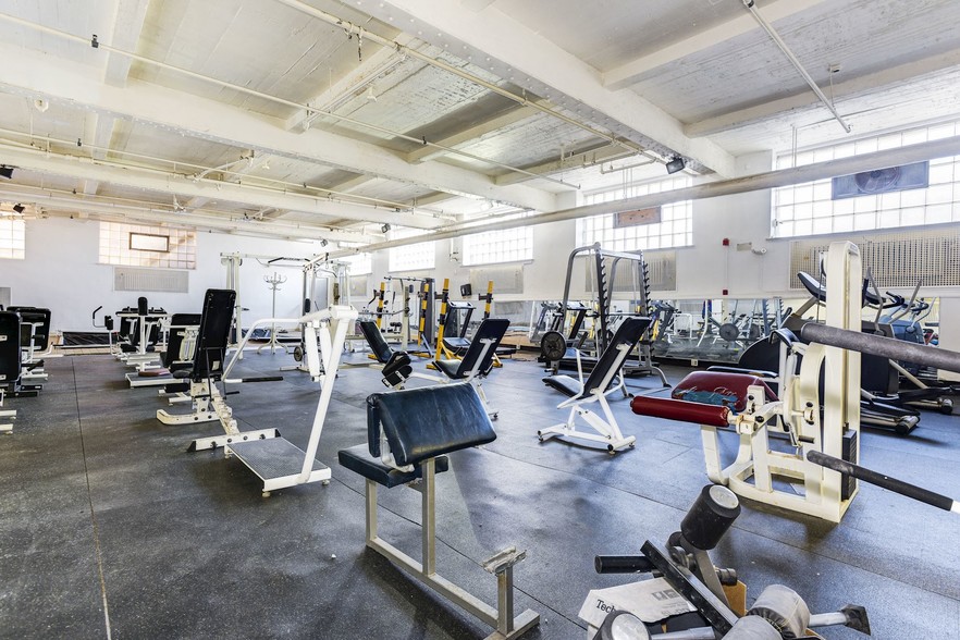 More Photos Of 140 E Hanover St, Trenton Schools For Sale